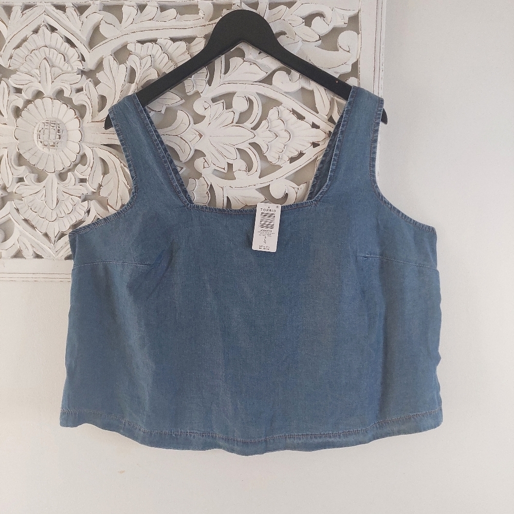 Torrid Tencel Square Neck Top - Medium Wash - Buttoned Back